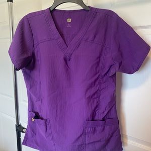 Wonderwink scrub top